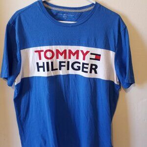 Vintage Men's Tommy Hilfiger Blue T-Shirt Size Lg.